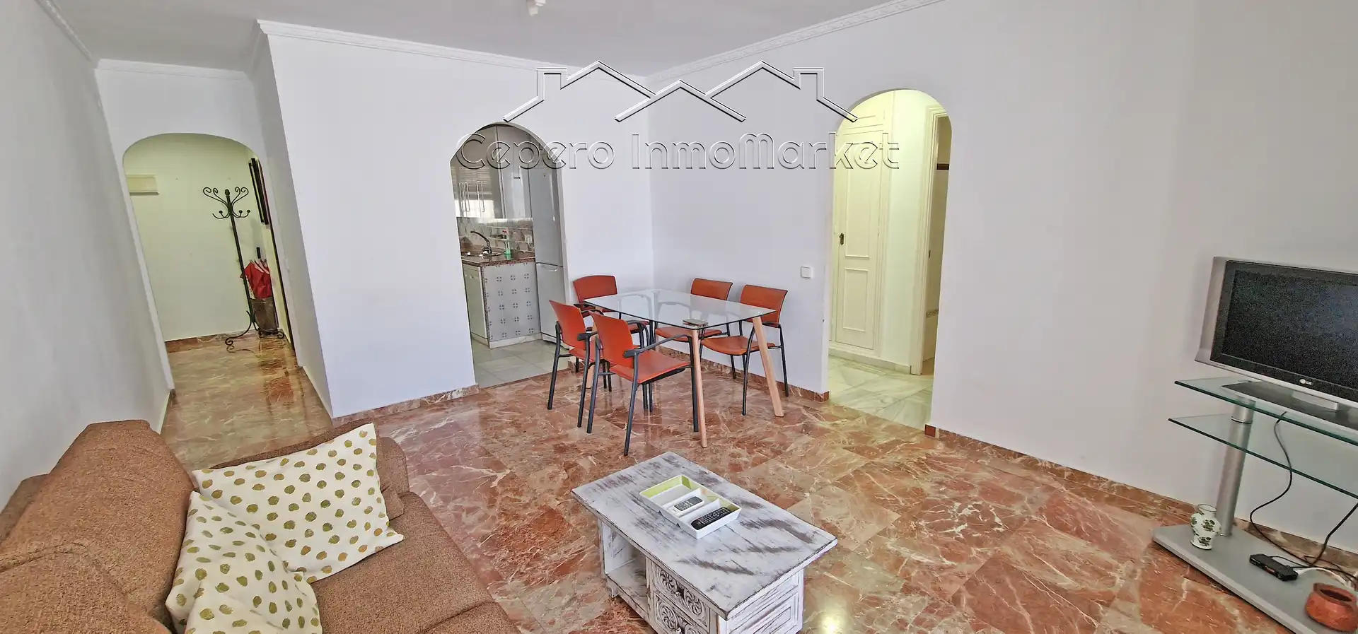 Sala d'estar de Pis en venda en El Puerto de Santa María amb Aire condicionat, Terrassa i Forn