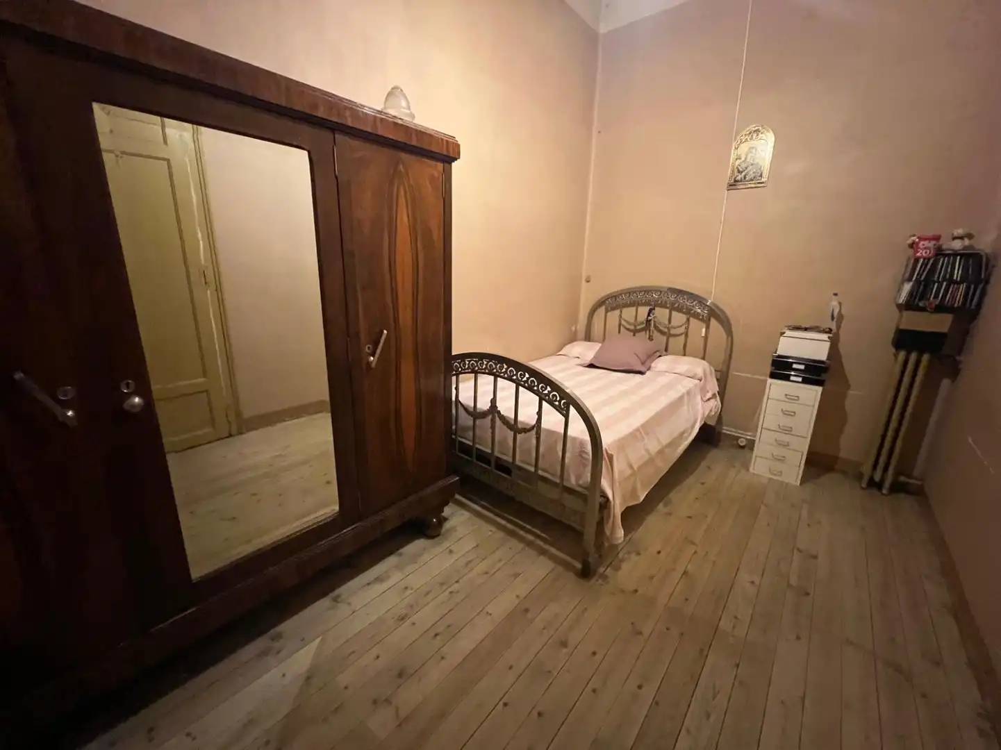 Habitación de Piso en venta en  Logroño con Calefacción, Terraza y Balcón