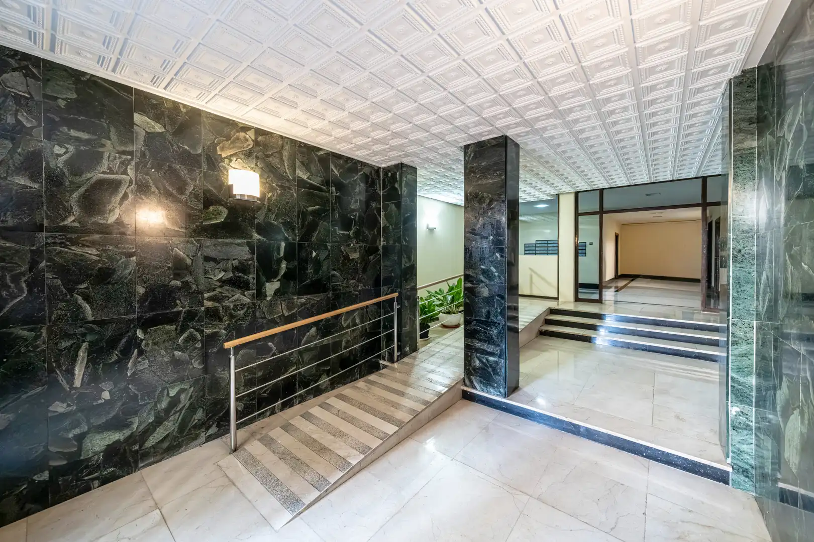 Penthouse with lift for sale in Calle de Guzmán el Bueno 38, imagen 53