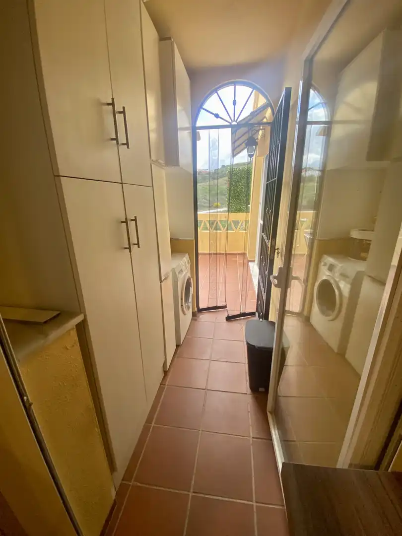 Terrassa de Apartament en venda en Mijas amb Aire condicionat, Terrassa i Piscina