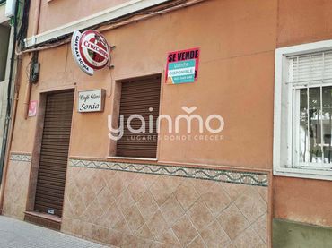 Local comercial en venda a Jaén - CL ARQUITECTO BERGES