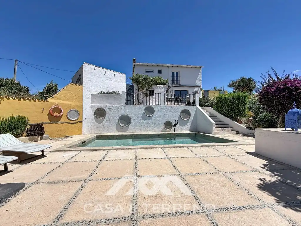 Vista exterior de Casa o chalet en venta en Vélez-Málaga con Aire acondicionado, Jardín privado y Terraza