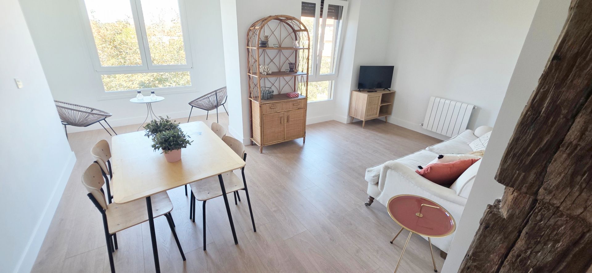 Sala d'estar de Apartament de lloguer en Gorliz amb Calefacció, Moblat i Forn