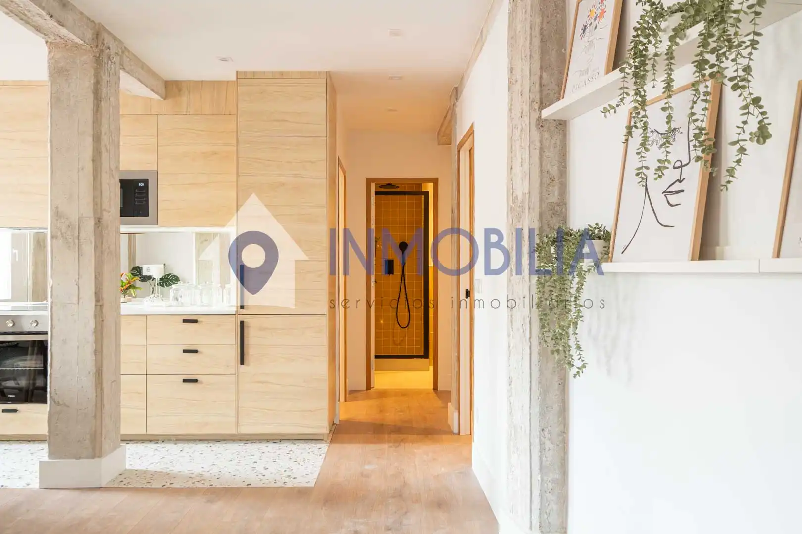Piso en venta en Madrid con Calefacción y Terraza