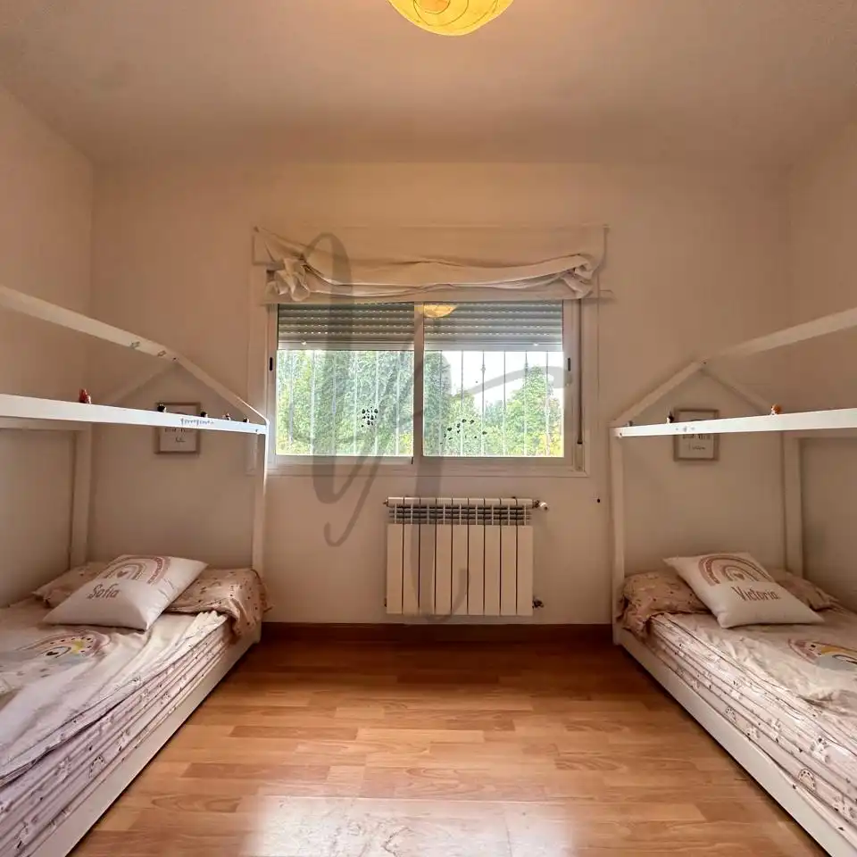 Casa aparellada amb piscina de lloguer a Calle San Martín, imagen 15