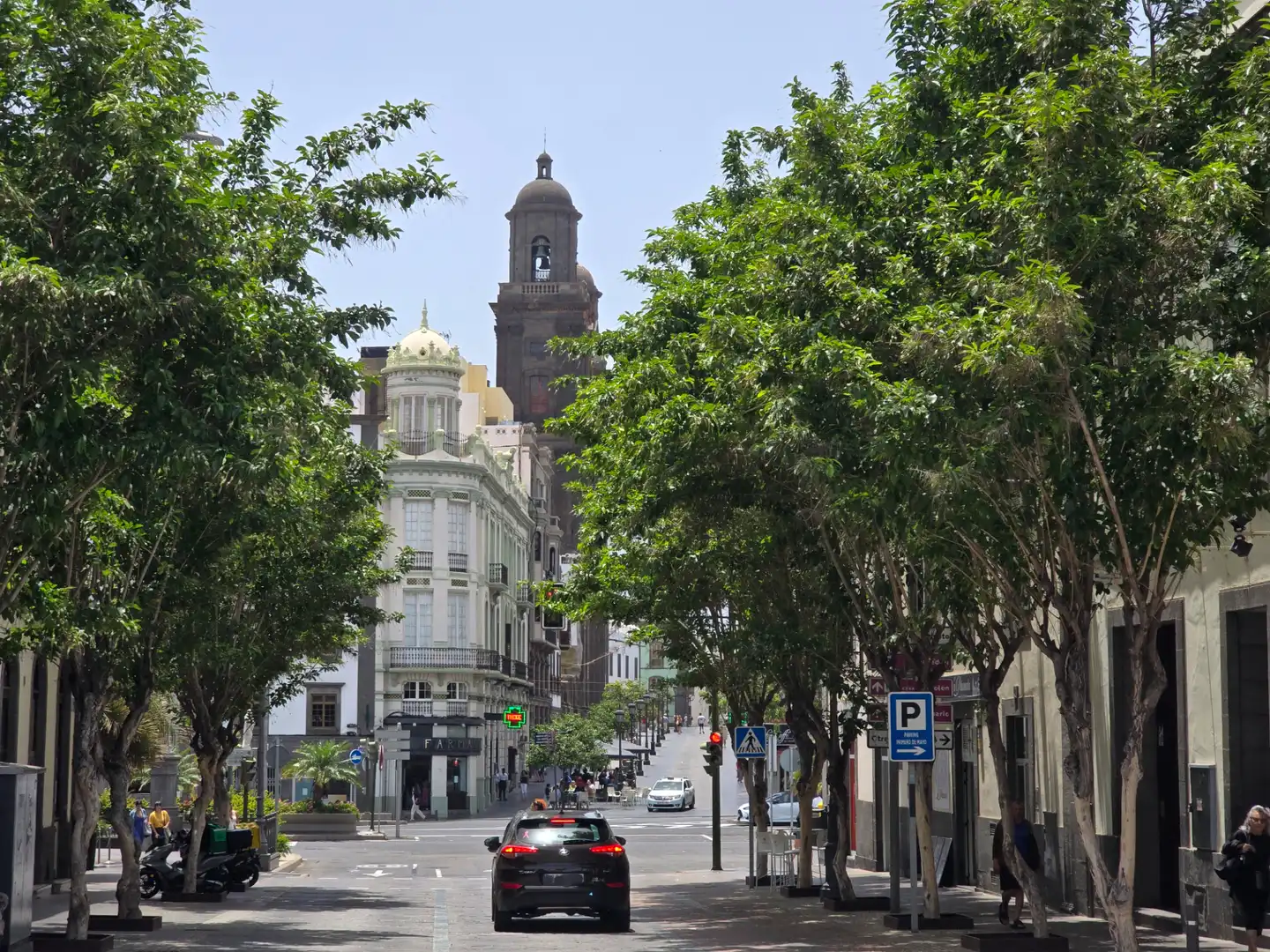 Außenansicht von Wohnung zum Verkauf in Las Palmas de Gran Canaria mit Abstellraum