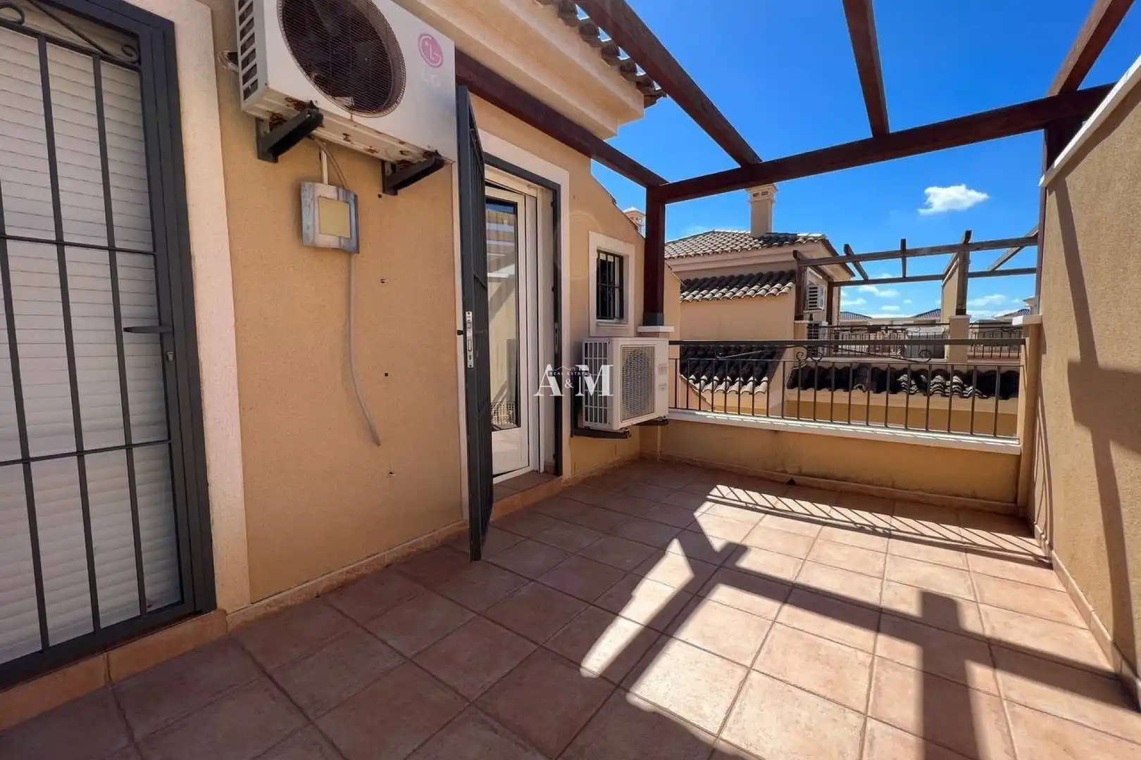 Terraza de Casa o chalet de alquiler en Pilar de la Horadada con Aire acondicionado, Calefacción y Jardín privado