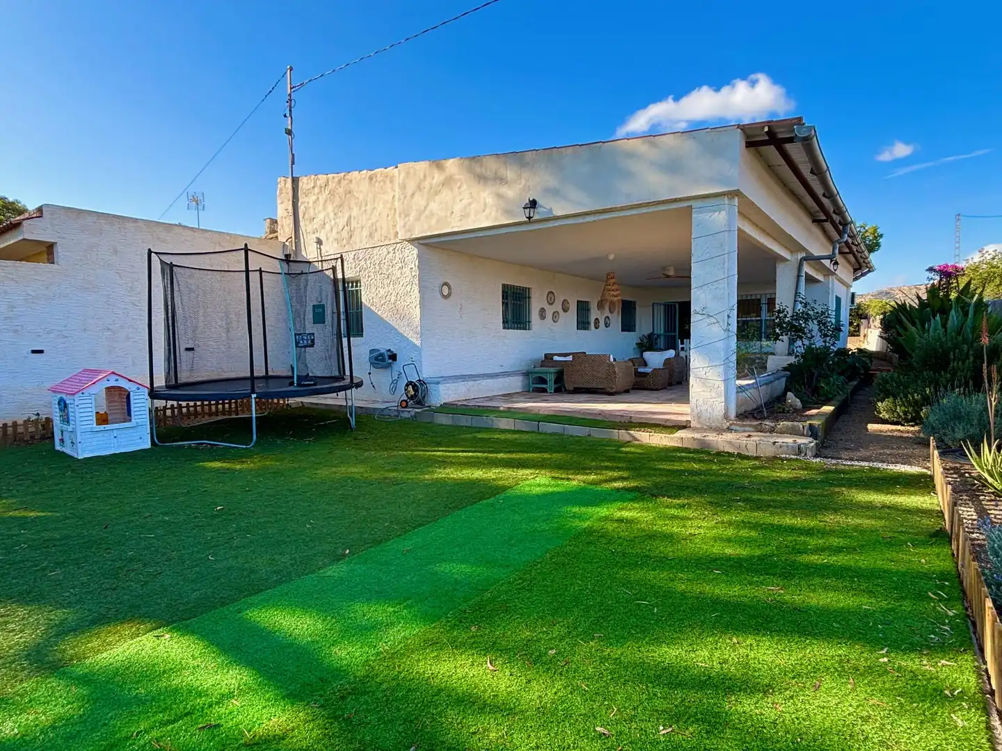 Jardín de Casa o chalet en venta en Alicante / Alacant con Aire acondicionado, Jardín privado y Terraza
