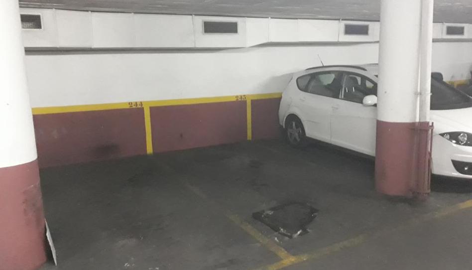 Photo 1 of Garage for sale in De Béjar, Hostafrancs, Barcelona