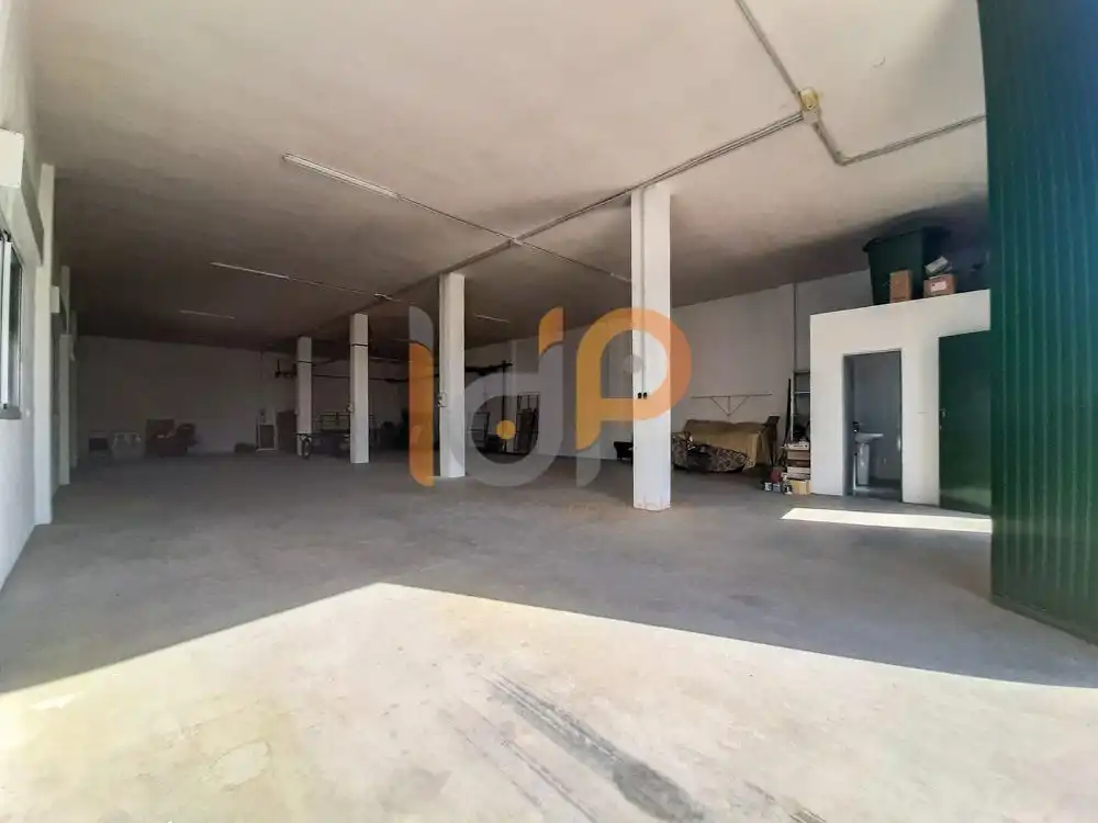Nave industrial en venta en Tabernas