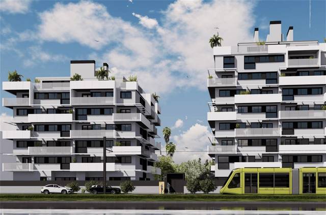 Atico en Venta en Avenida Don Juan de Borbon, 102 en Juan de Borbón