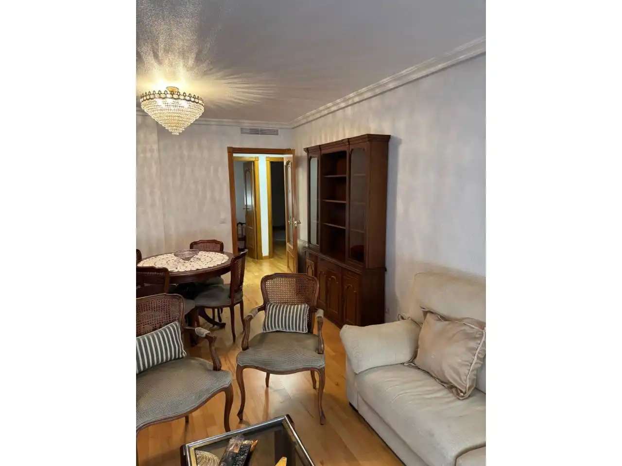 Sala de estar de Piso de alquiler en Alicante / Alacant con Aire acondicionado, Calefacción y Amueblado