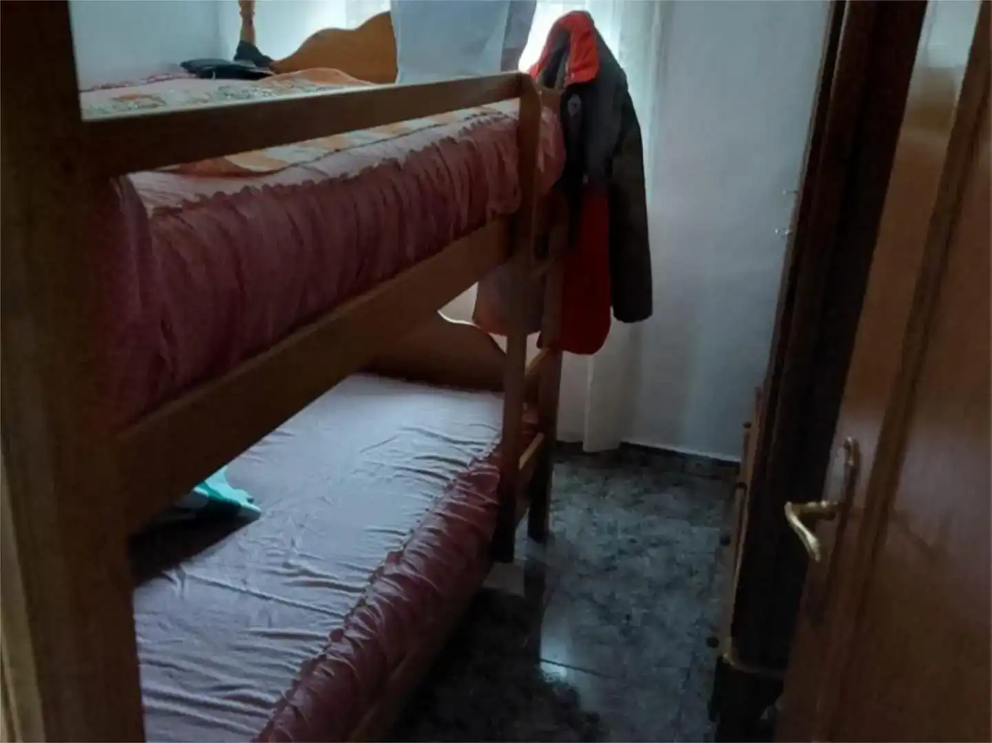 Dormitori de Pis en venda en Allande