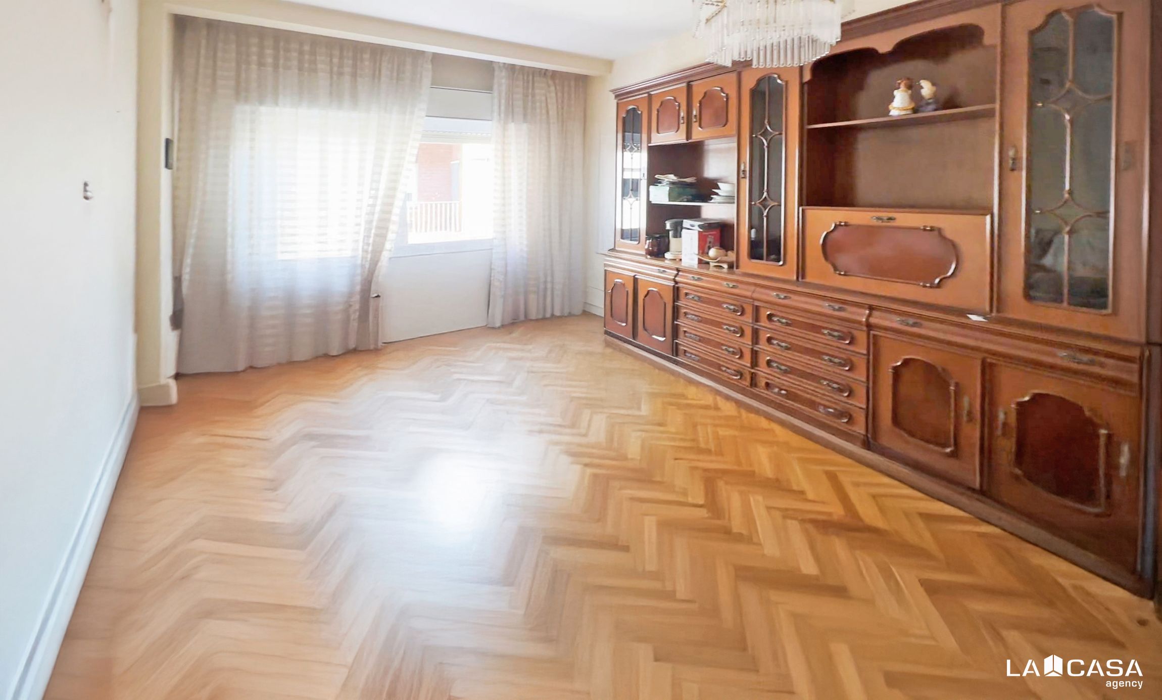 Living room of Flat for sale in Esplugues de Llobregat  with Terrace and Balcony