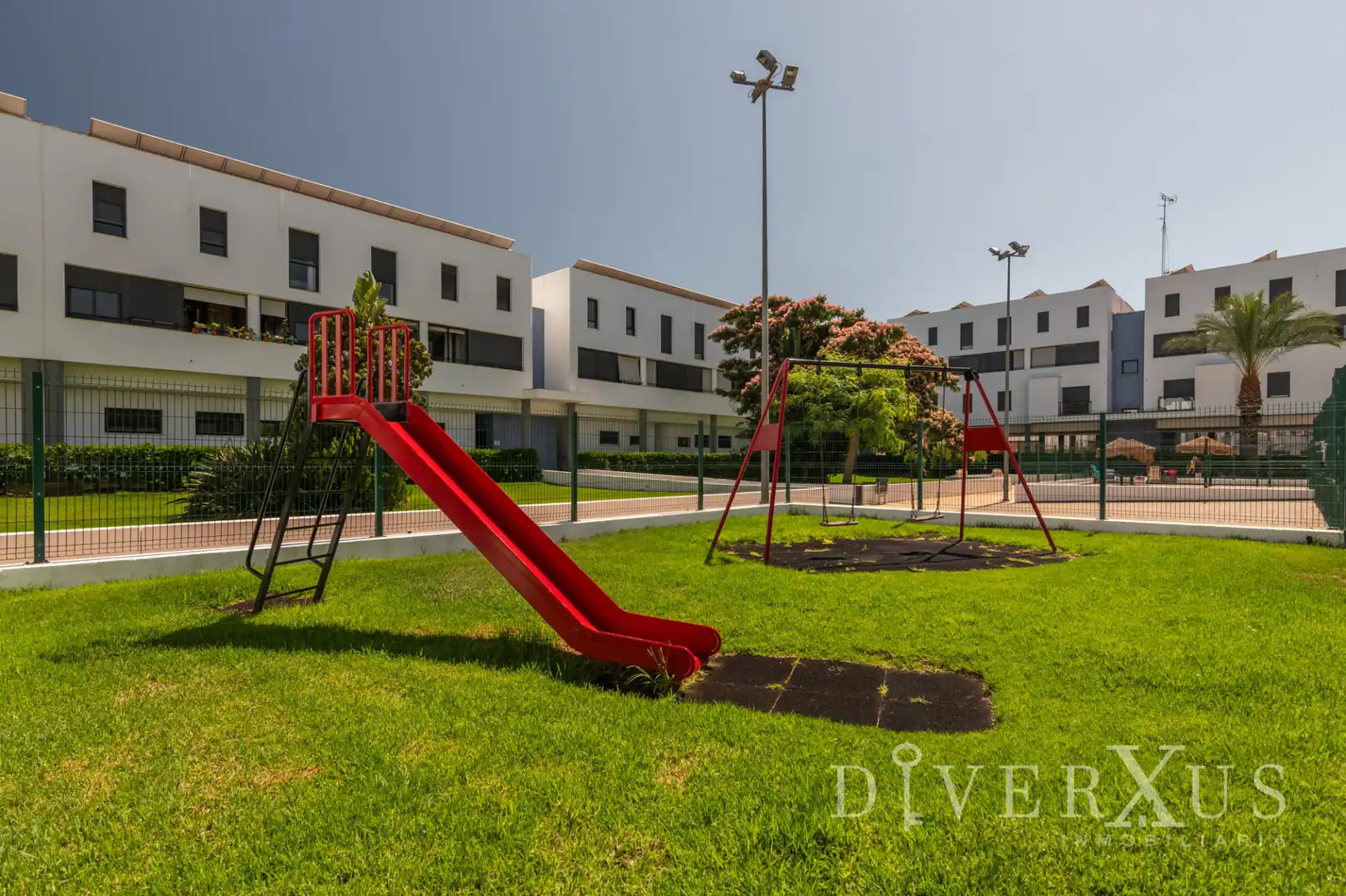 Vista exterior de Pis en venda en Ayamonte amb Terrassa, Moblat i Forn