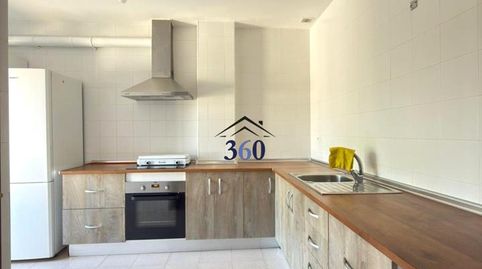 Foto 2 de Casa o chalet en venta en Fernando Magallenes, Valdesalor - Rincón de Ballesteros, Cáceres Capital
