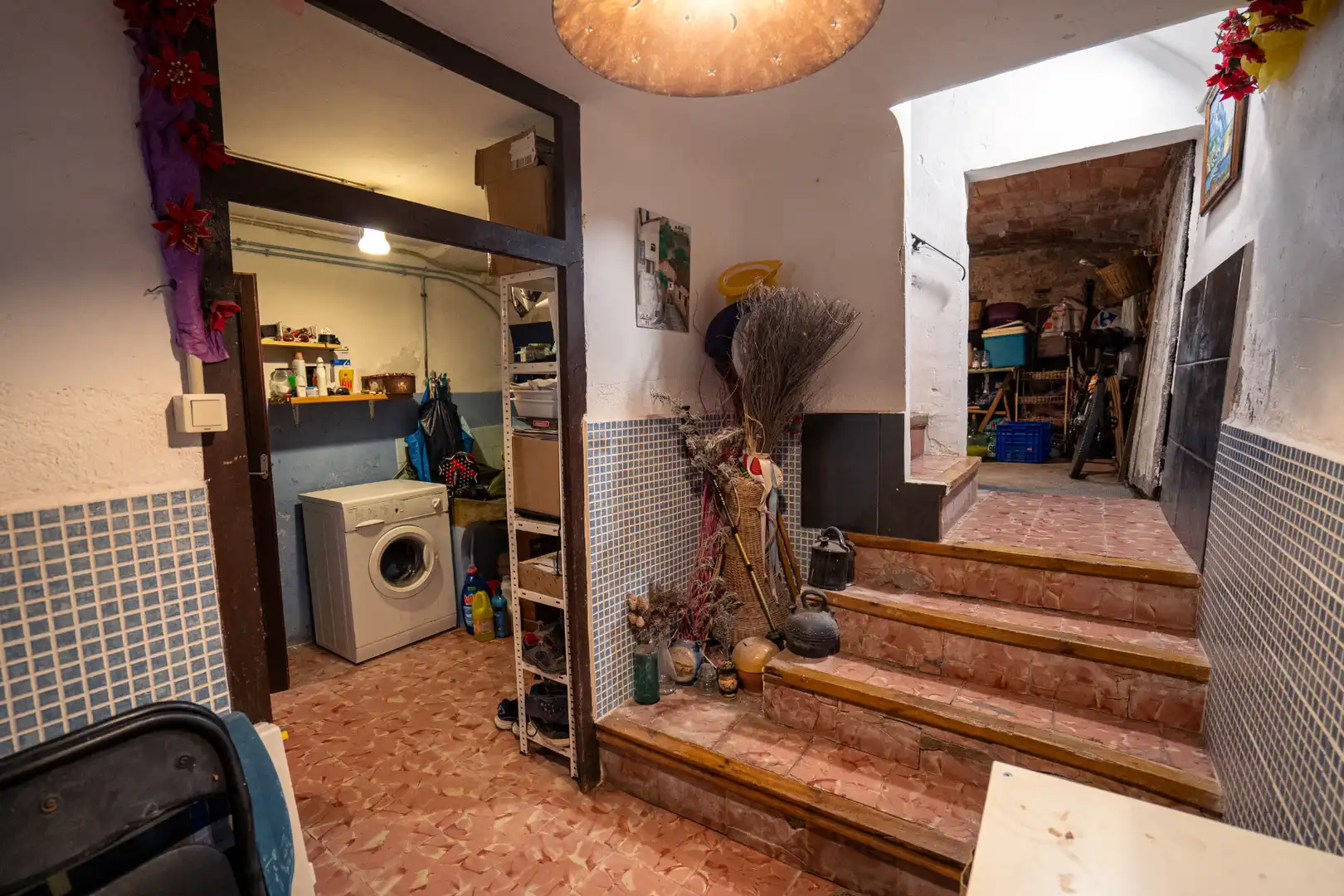 Casa adosada en venda en Mura amb Terrassa, Traster i Balcó