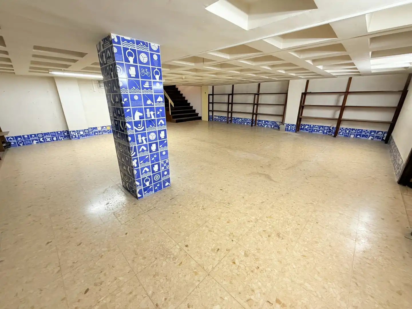 Commercial properties for sale in  Palma de Mallorca  with Air Conditioner and Heating