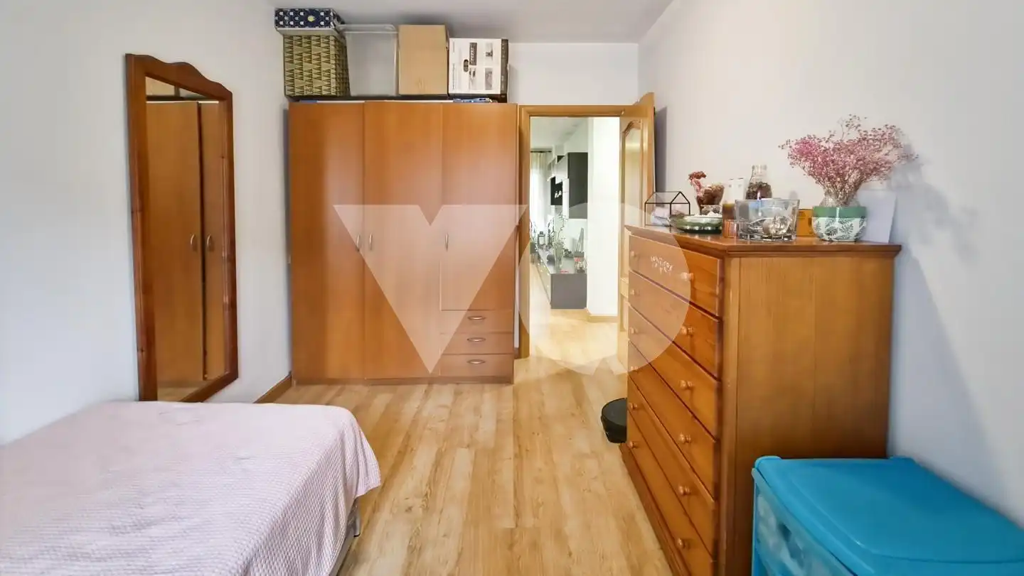 Bedroom of Flat for rent in Madrid  with Air Conditioner and Parquet flooring