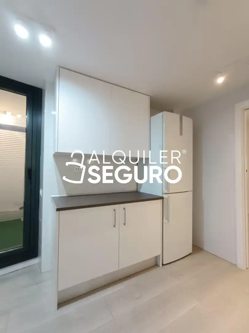 Küche von Wohnung zur Miete in Valdemoro mit Heizung, Terrasse und Abstellraum