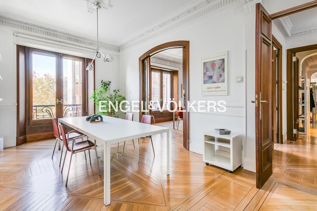 Comedor de Apartamento en venta en  Madrid Capital con Aire acondicionado, Calefacción y Parquet