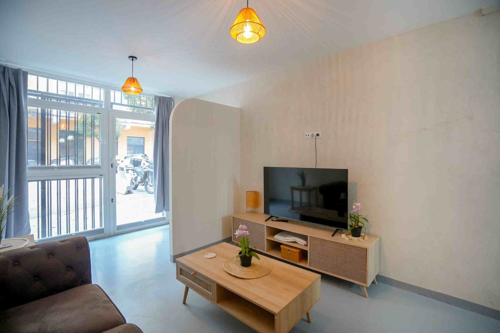 Sala d'estar de Apartament en venda en  Madrid Capital amb Aire condicionat i Terrassa