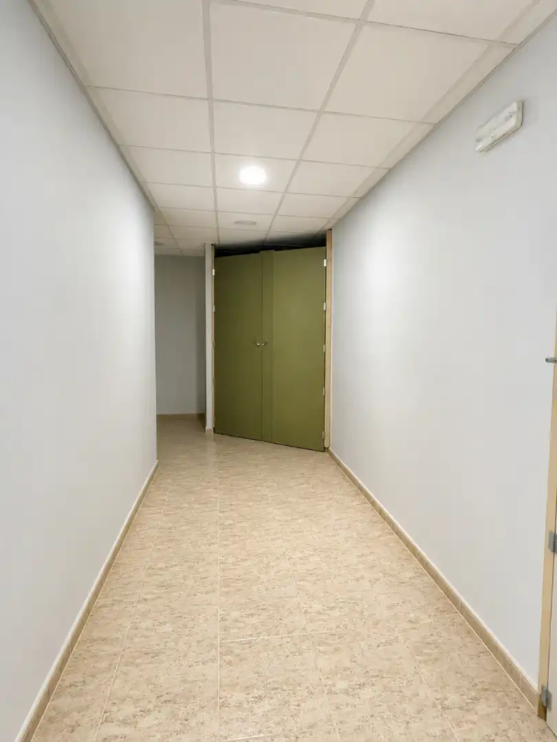 Local en venta en Tomelloso con Aire acondicionado y Calefacción