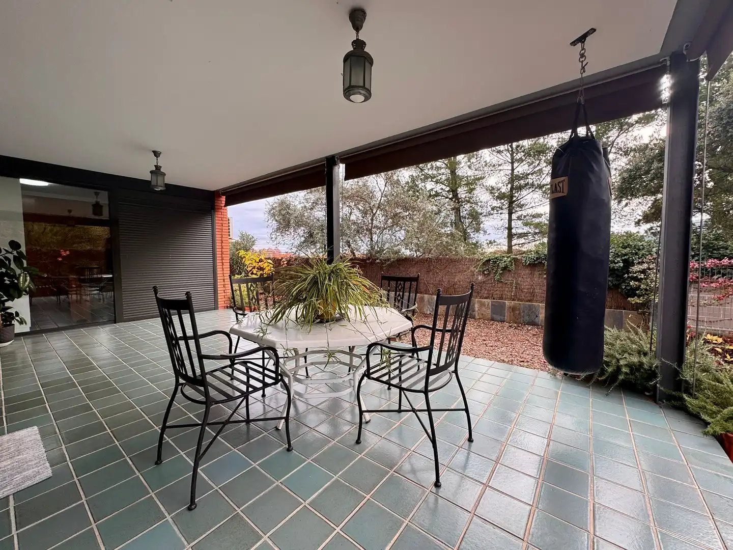 House with garden for sale in Avinguda del President Companys 188, imagen 5