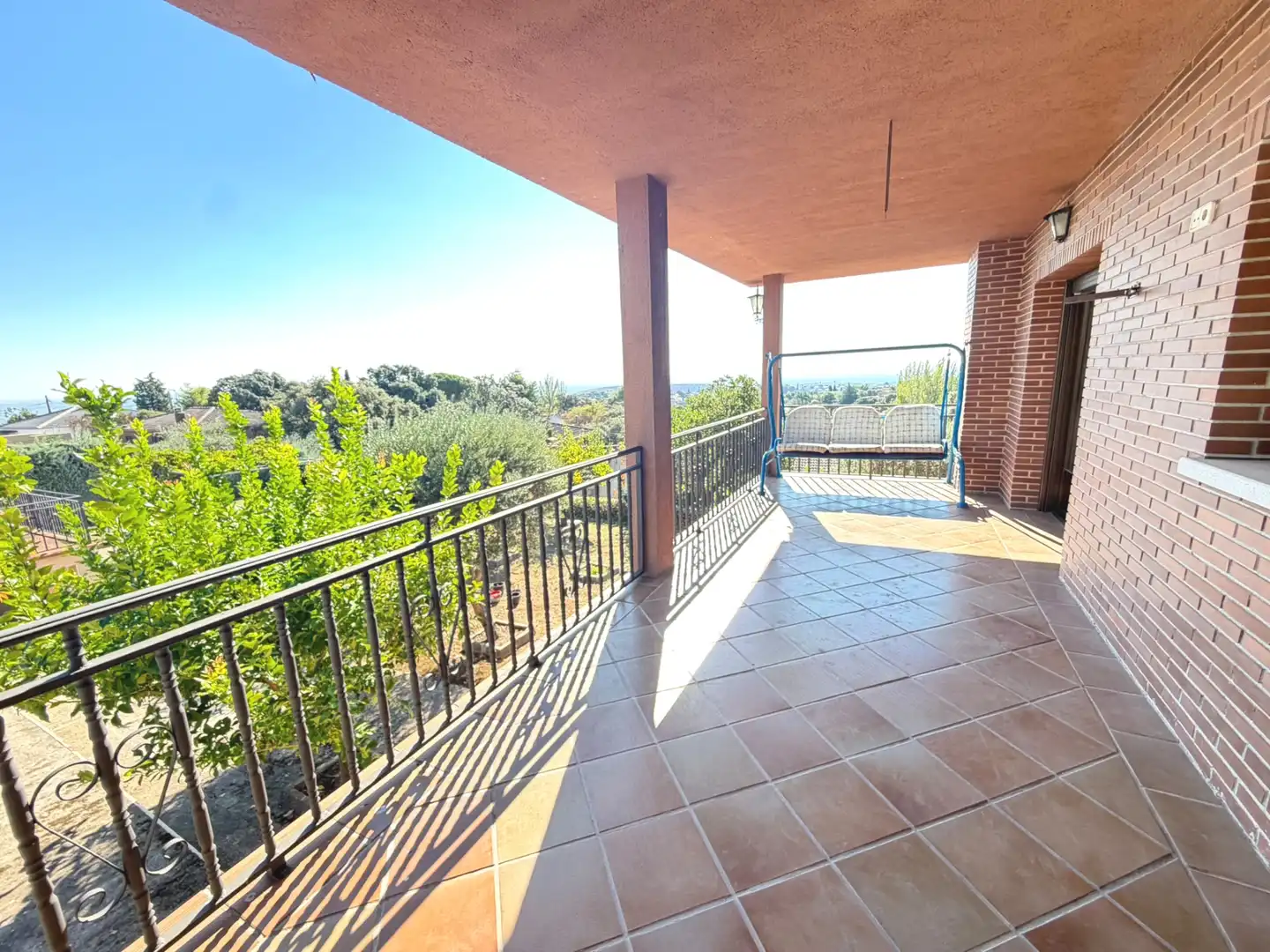 Terraza de Casa o chalet en venta en Villa del Prado, Madrid
