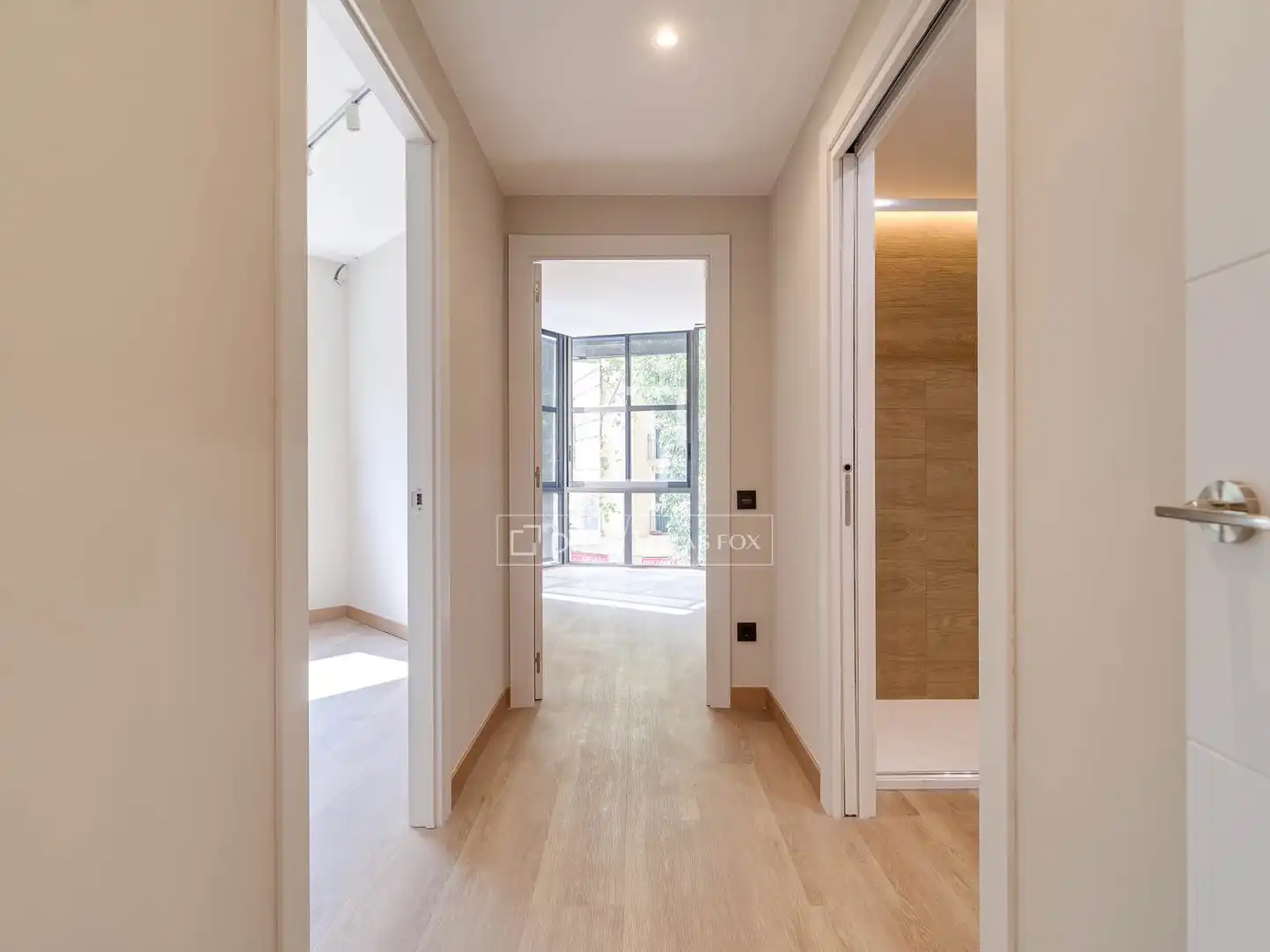 Flat for rent in Barcelona  with Air Conditioner and Parquet flooring