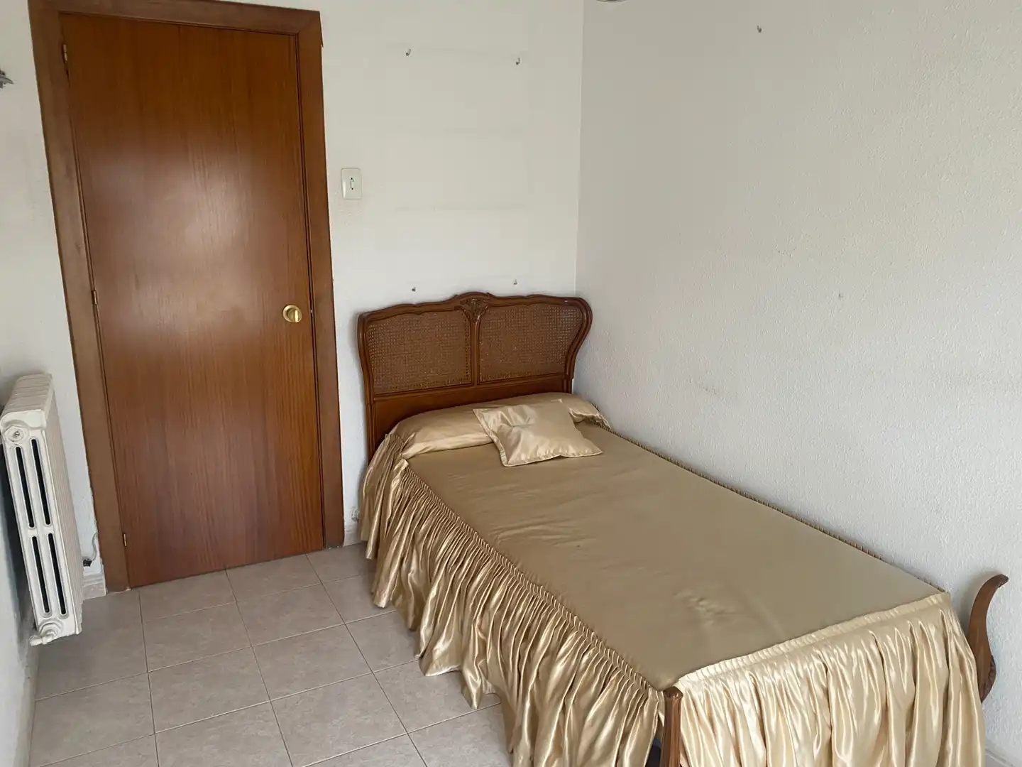 Habitación de Piso en venta en Huesca con Calefacción, Terraza y Trastero