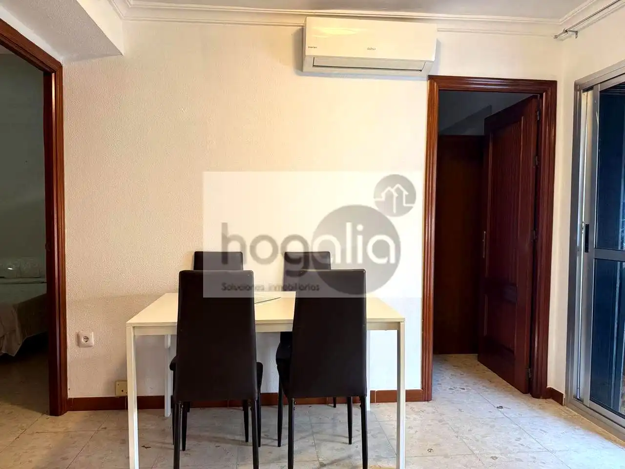 Flat to rent in San Pablo - Santa Justa, imagen 4
