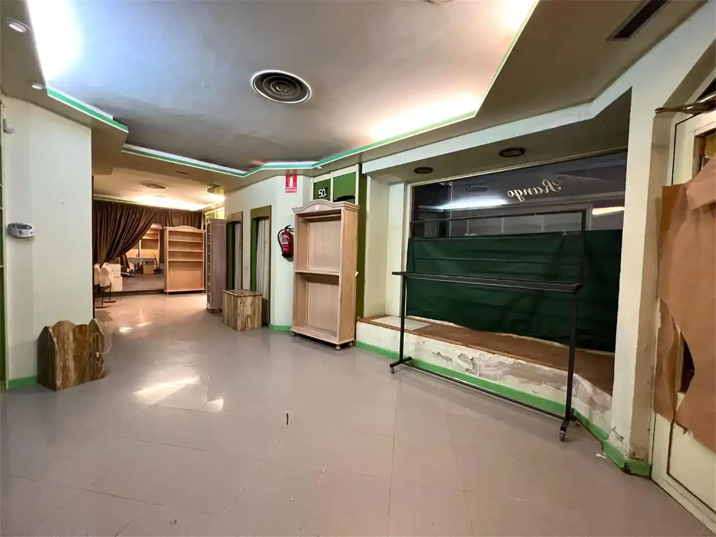 Local en venta en Tarancón