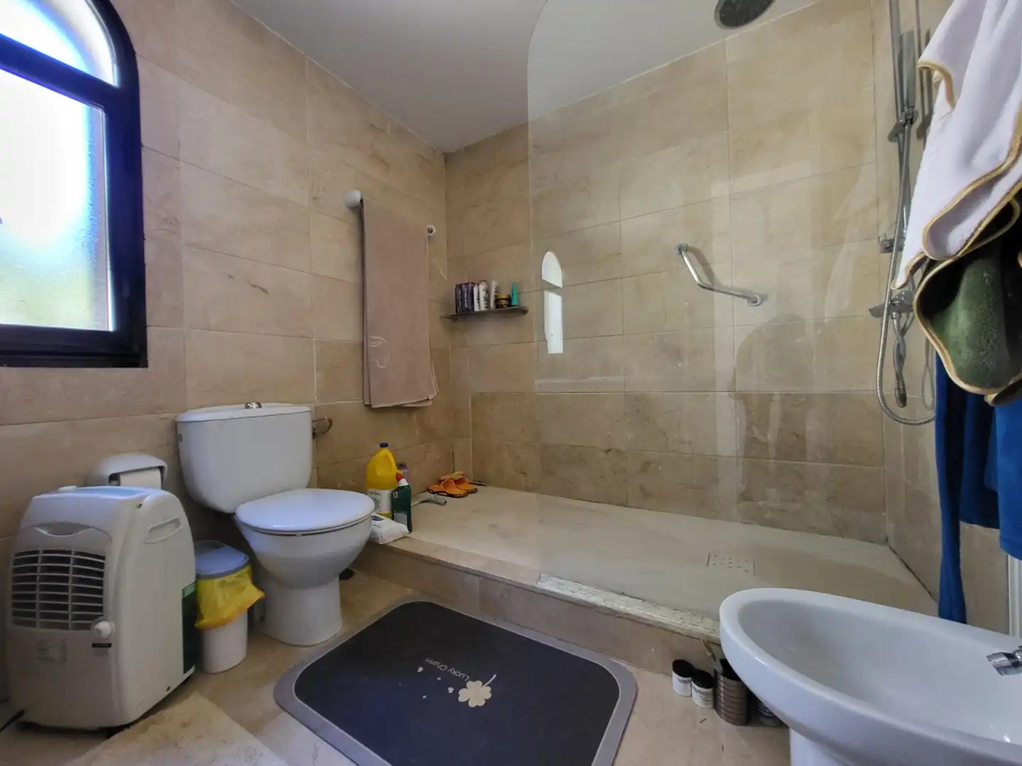 Baño de Casa o chalet en venta en Estepona con Aire acondicionado, Calefacción y Terraza