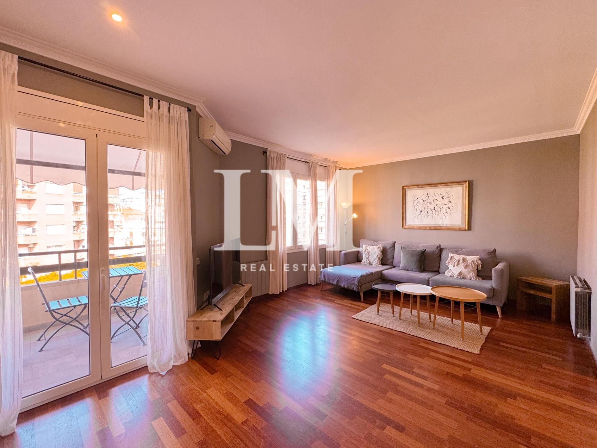 Living room of Apartment to rent in  Barcelona Capital  with Air Conditioner, Heating and Terrace