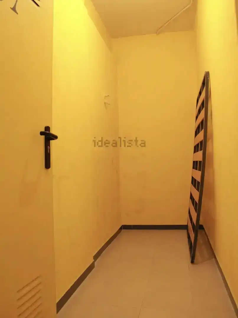 Badezimmer von Wohnung zur Miete in  Madrid Capital mit Klimaanlage und Balkon