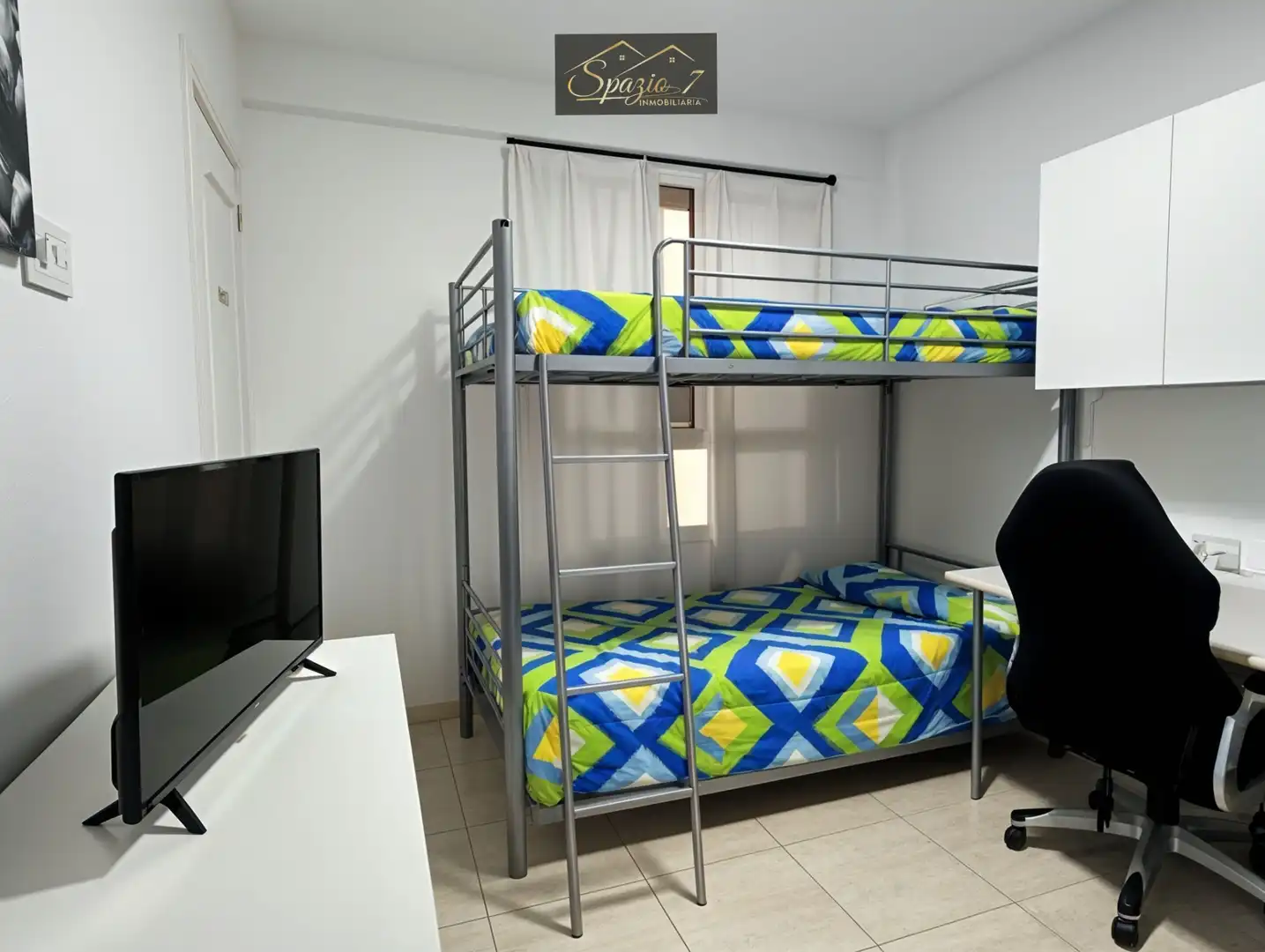 Habitación de Dúplex en venta en Candelaria con Aire acondicionado, Amueblado y Horno