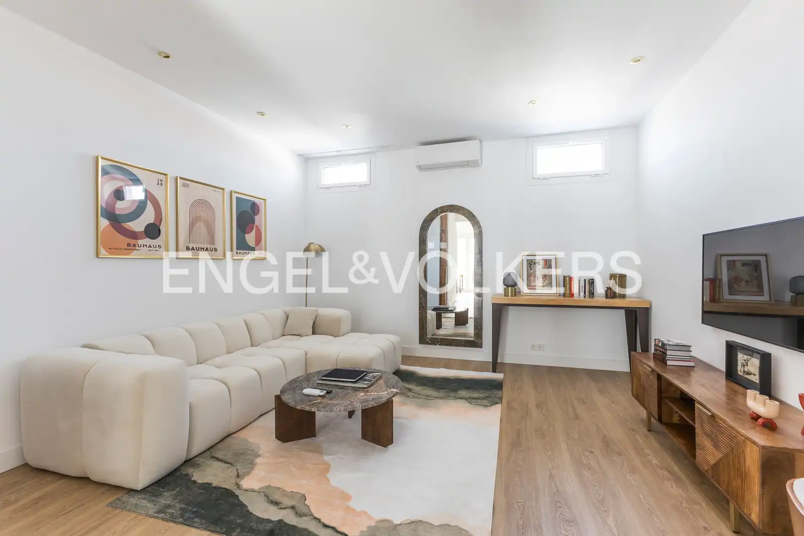 Maisonette zur Miete in Madrid mit Klimaanlage und Heizung