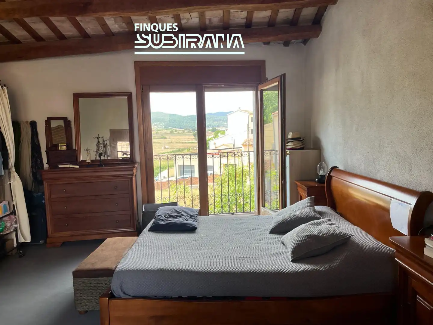 Houses for sale in Mediona