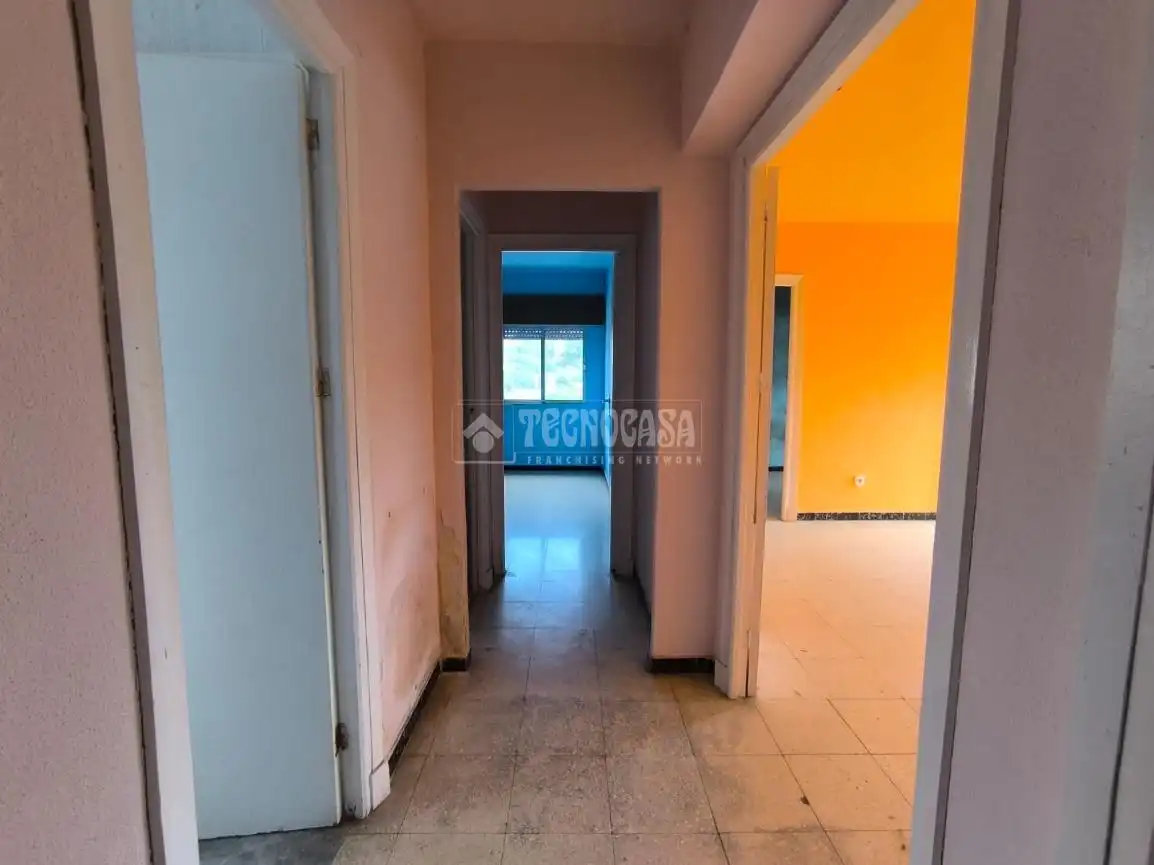 Piso en venta en Huelva con Balcón