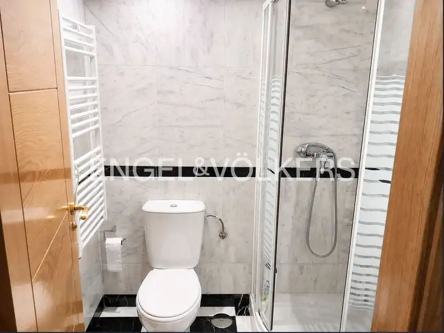 Bathroom of Flat for rent in Moncloa - Aravaca