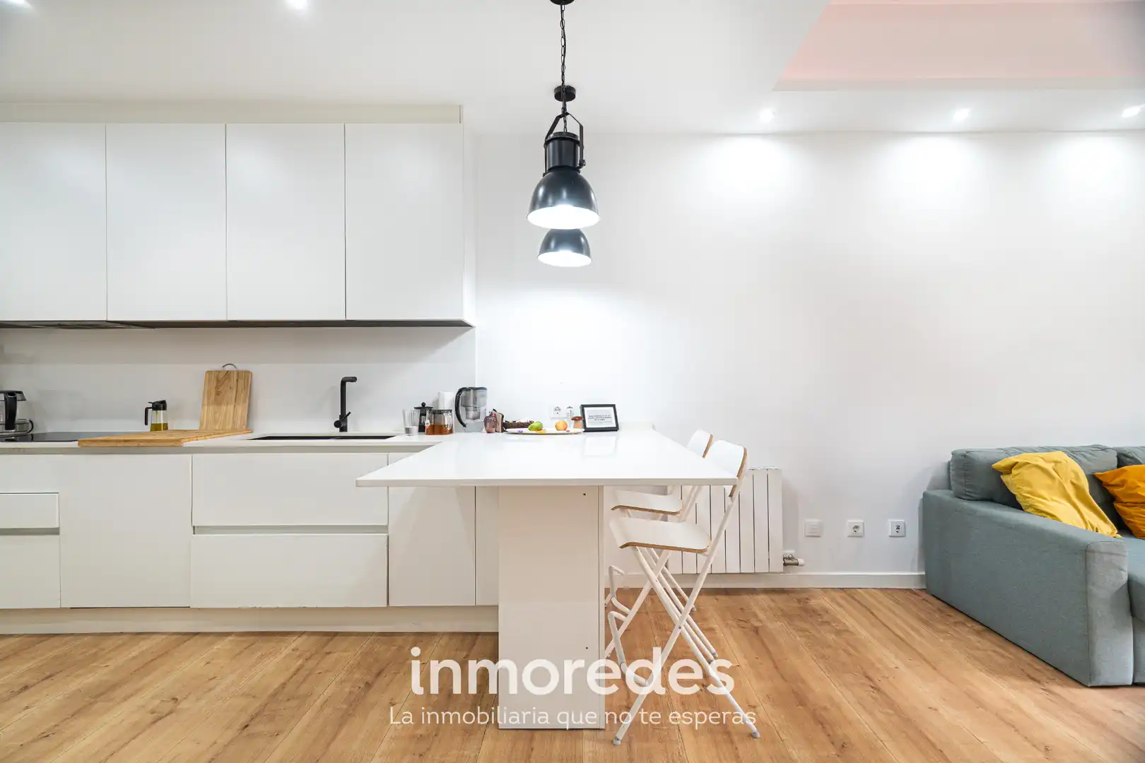 Appartamento con terrazza in vendita a Avinguda de Mistral, imagen 7