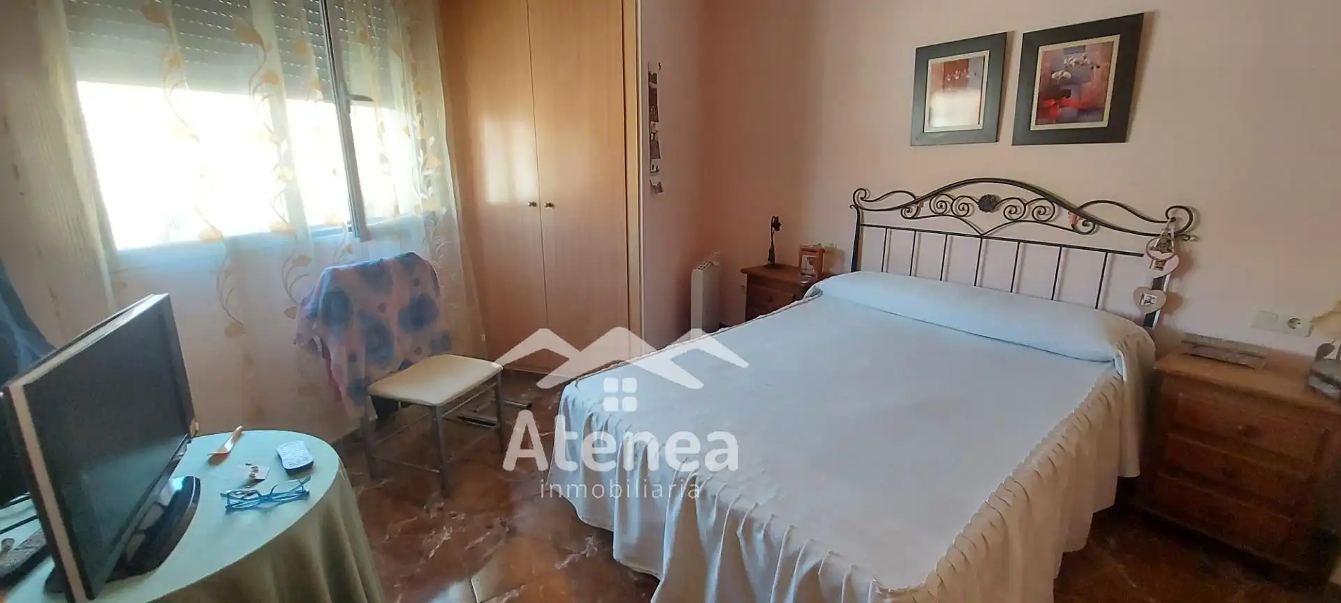 Dormitori de Casa o xalet en venda en La Roda amb Calefacció i Terrassa