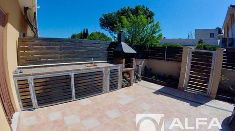 Foto 4 de Casa adosada en venda a Santa Clotilde, Girona