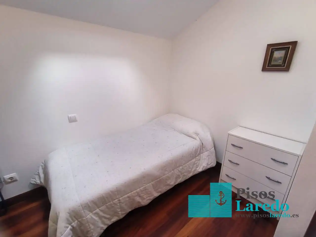 Flat with terrace for sale in Calle Oriñón, imagen 9