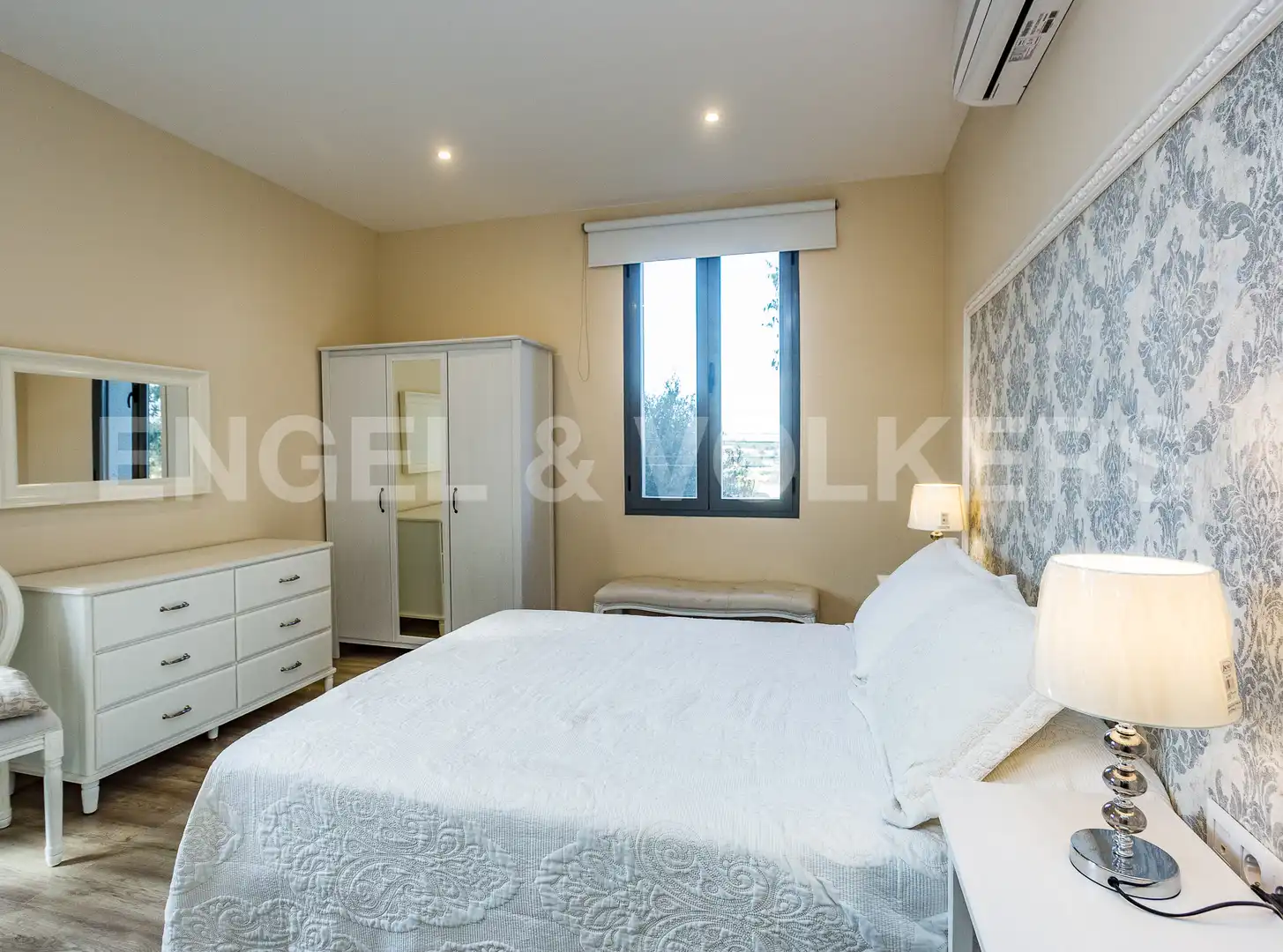 Bedroom of Country homes for sale in Llinars del Vallès  with Air Conditioner, Heating and Private garden