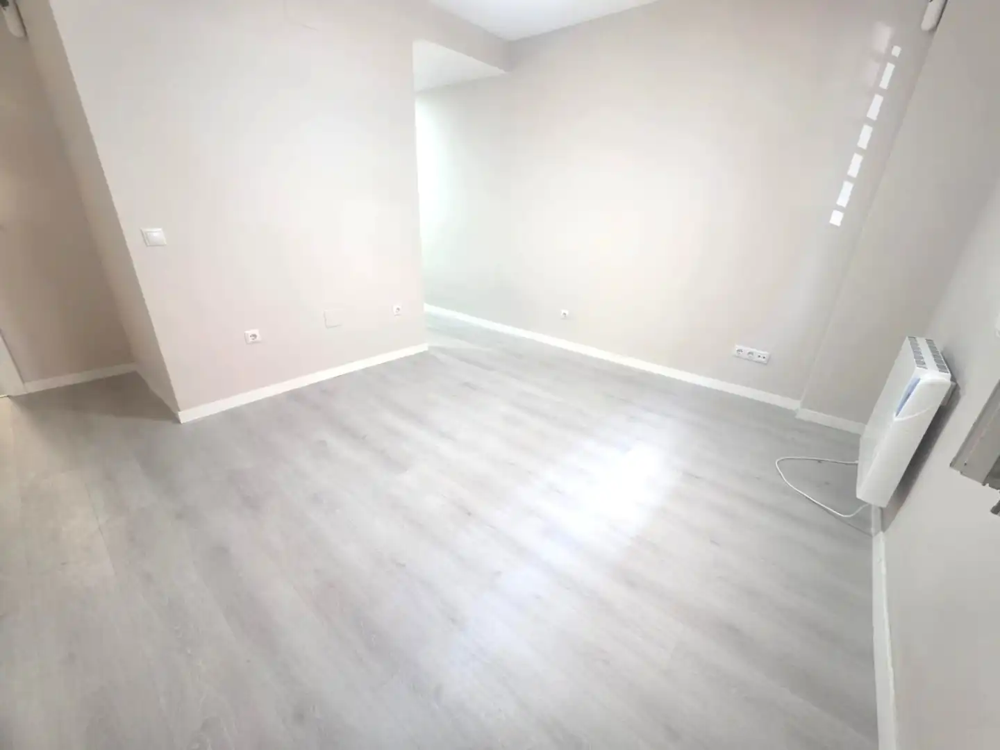 Flat for sale in Madrid  with Heating, Oven and Washing machine