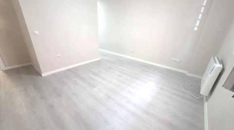 Photo 4 of Flat for sale in Calle Zuera, Simancas, Madrid Capital