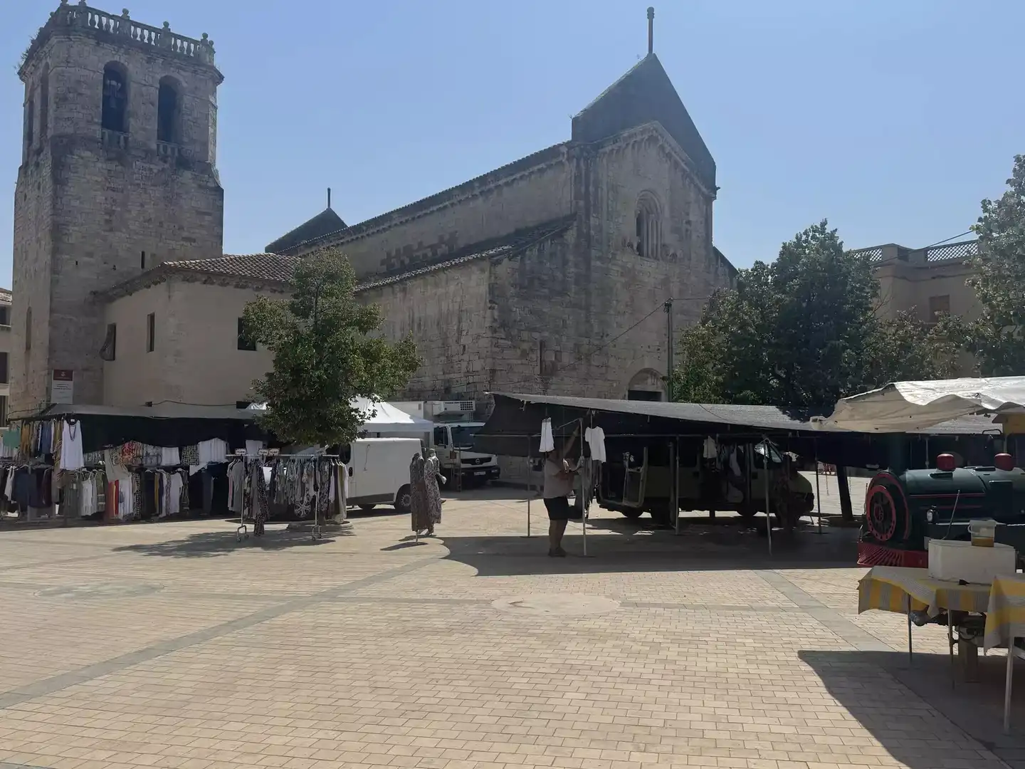 Maison rustique avec terrasse à vendre à Besalú