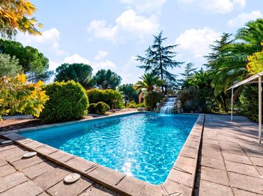 Xalet amb piscina en venda a Calle GUADIANA
